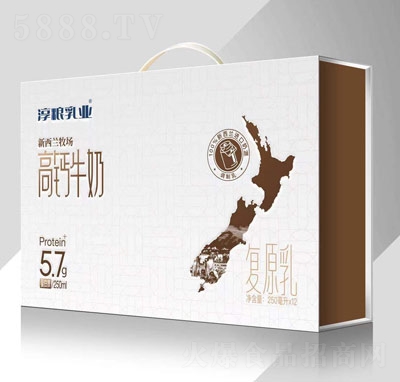 淳糧高鈣牛奶復(fù)原乳禮盒裝250毫升×12