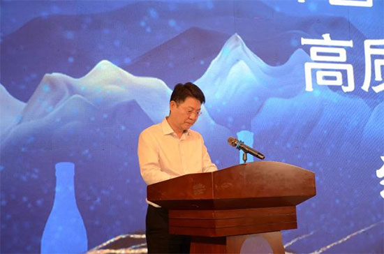 品類多樣化趨勢(shì)來臨,四特酒用“傳統(tǒng)”和“現(xiàn)代”講好江西白酒故事 品類多樣化趨勢(shì)來臨,四特酒用“傳統(tǒng)”和“現(xiàn)代”講好江西白酒故事
